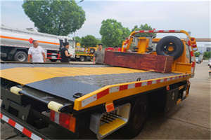 昌乐附近拖车电话号码服务